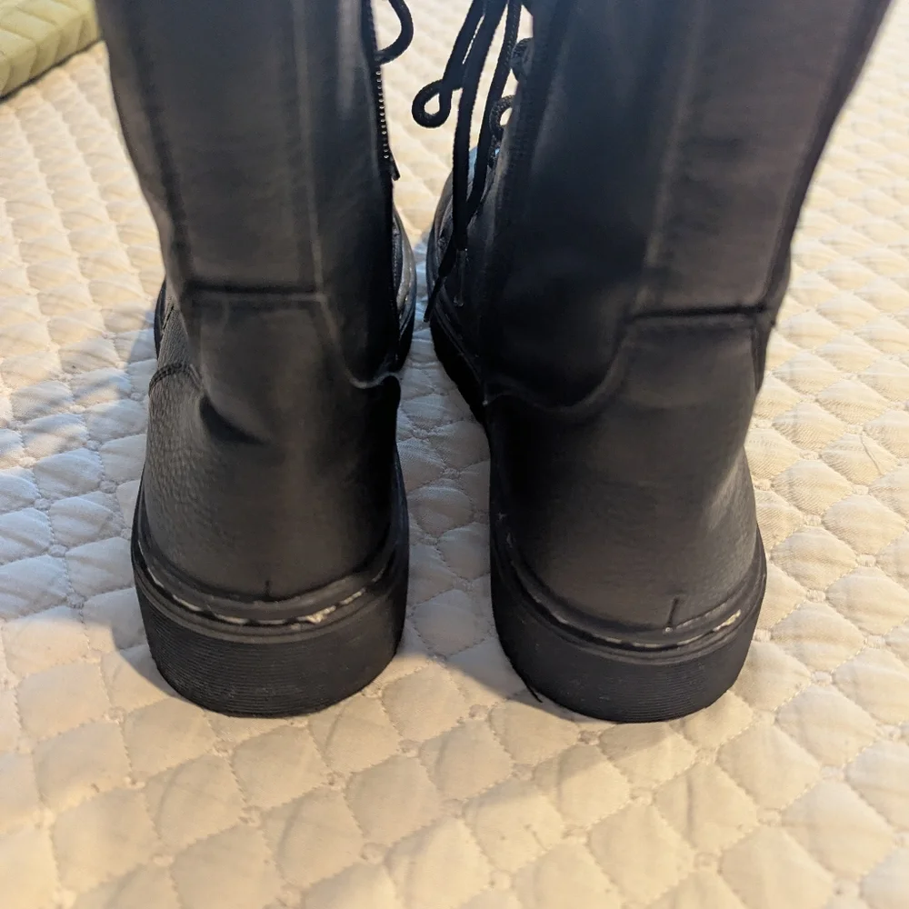 SINCERLY JULES Girl's Harley Combat Boots Size 5 Black